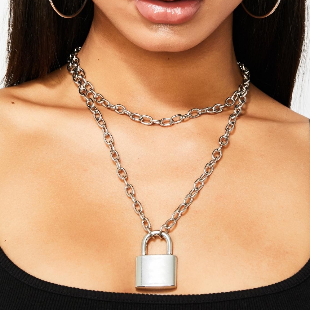 👾 Dolls Kill Silver Layered Lock Necklace